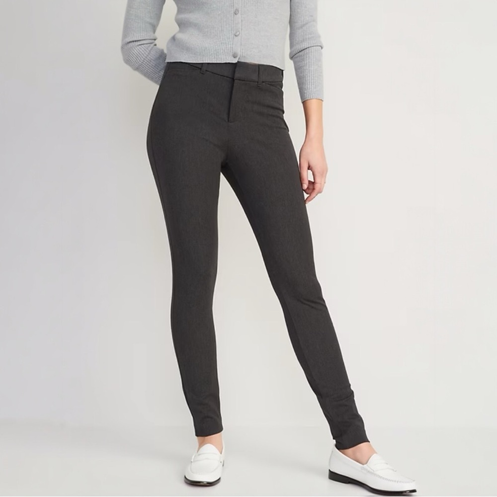 Old Navy High‎ Waisted Pixie Skinny Pants NWT Size 8